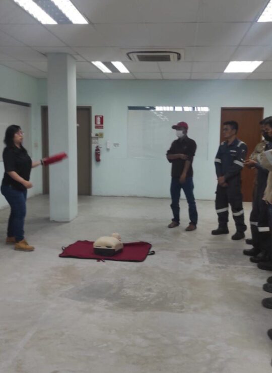 DBD HUB–corporate wellness–group fitness classes–on-site fitness–virtual fitness–employee wellness–team building activities–stress reduction–workplace wellness–corporate health screening–health assessments–biometric testing–preventive care–employee health–workplace wellness programs–health talks–mental wellness workshops–employee wellbeing–stress management–nutrition talks–workplace wellness seminars–first aid training–CPR certification–workplace safety–emergency response–employee preparedness–customized team programmes–team building–employee engagement–communication skills–workplace culture–Singapore-Heatec Jietong-First Aid Training