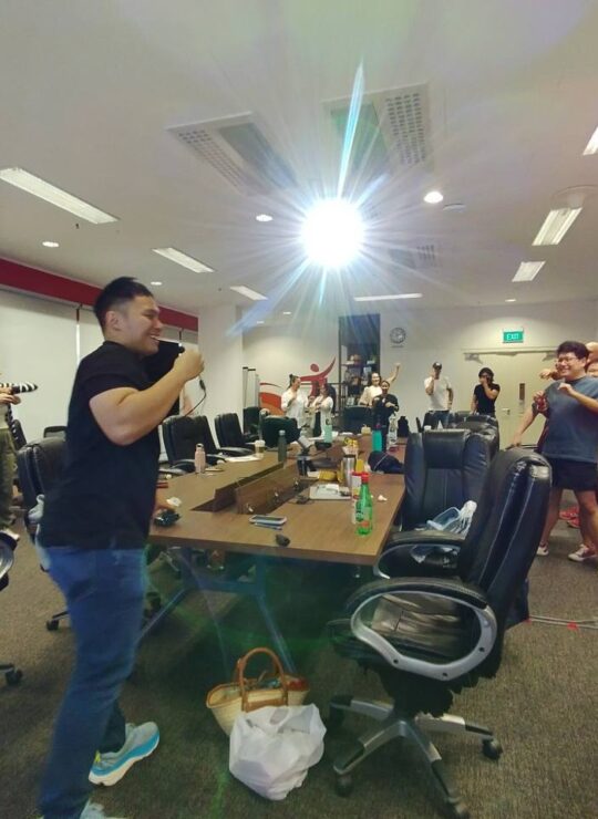 DBD HUB–corporate wellness–group fitness classes–on-site fitness–virtual fitness–employee wellness–team building activities–stress reduction–workplace wellness–corporate health screening–health assessments–biometric testing–preventive care–employee health–workplace wellness programs–health talks–mental wellness workshops–employee wellbeing–stress management–nutrition talks–workplace wellness seminars–first aid training–CPR certification–workplace safety–emergency response–employee preparedness–customized team programmes–team building–employee engagement–communication skills–workplace culture–Singapore-Sports Singapore paddling teams-First Aid Training